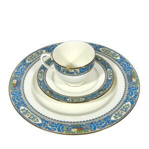 Lenox Autumn 3-Piece Place Setting Ivory Fine China with 24-Karat Gold  New